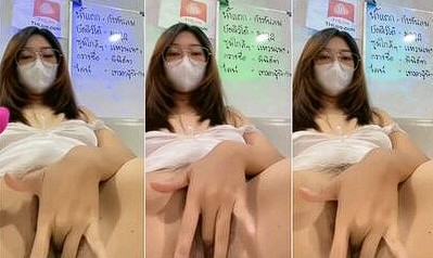 Viral Selebgram Cantik Thailand Tutorial Senam Jari Top Global Trending